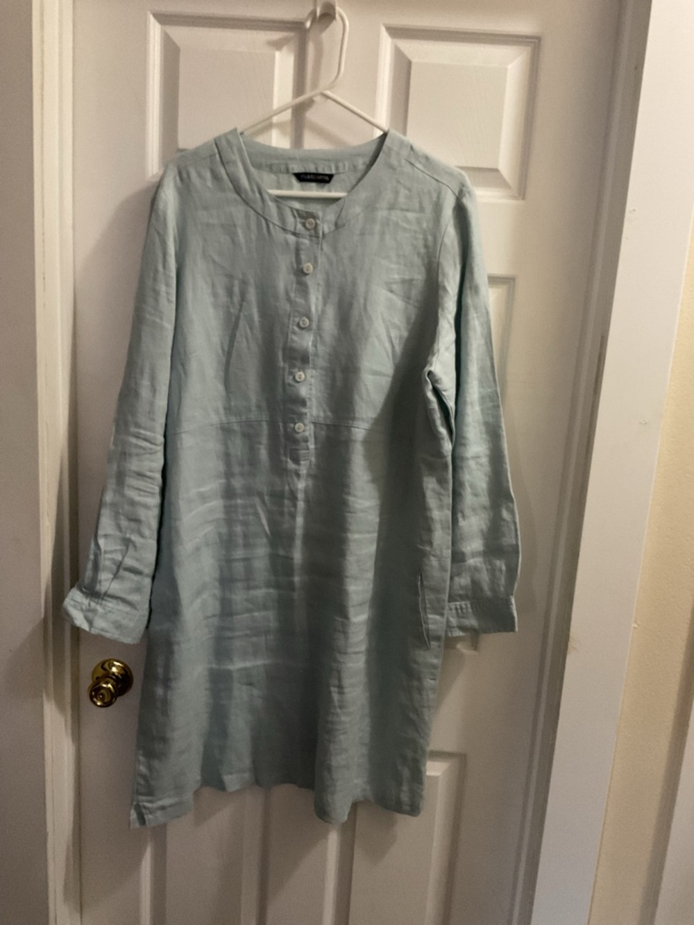 TravelSmith Pale Blue Linen Button-Front Top